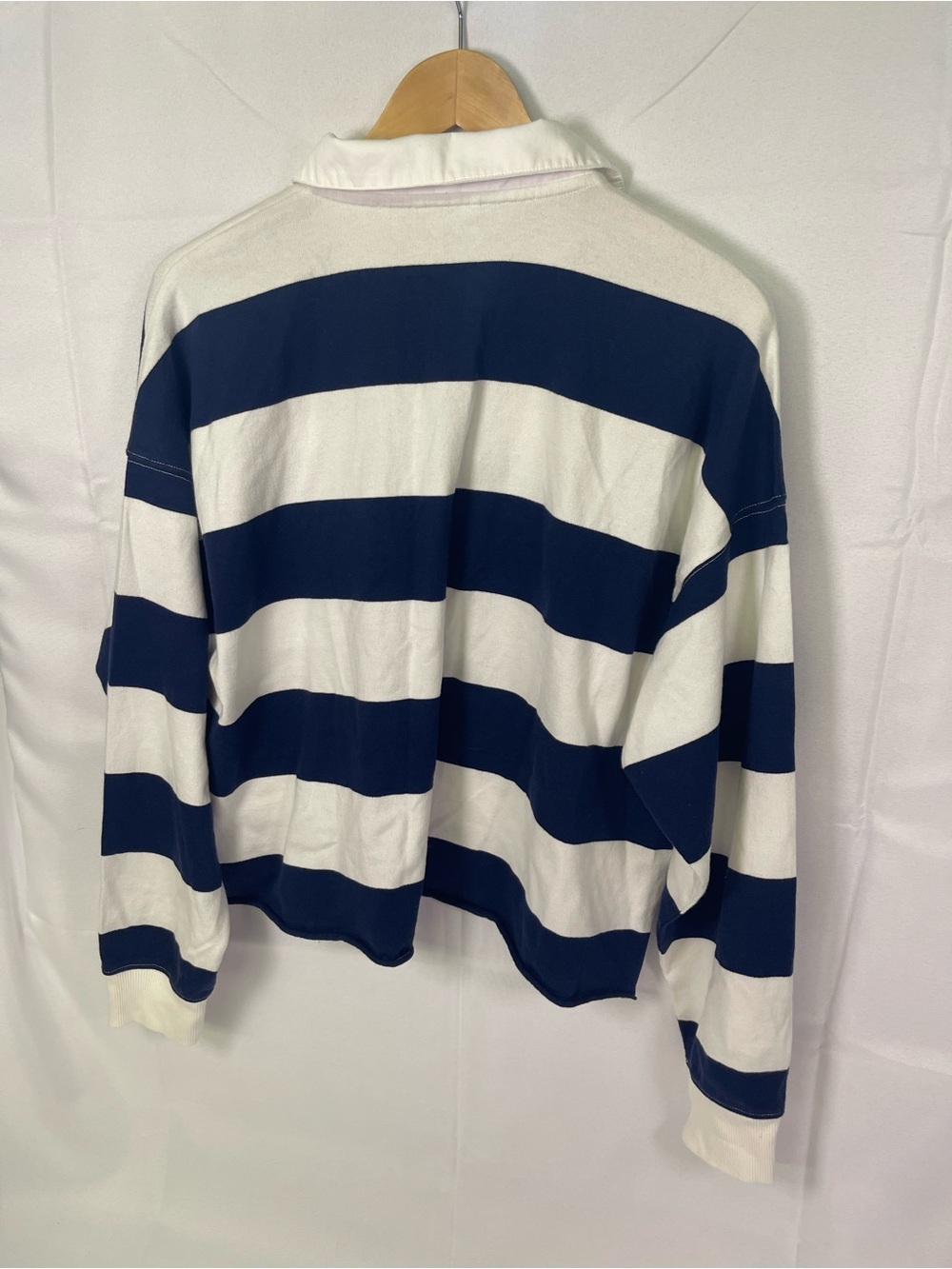 Aerie Women’s Large Navy and White Striped Rugby Shirt - Picture 6 of 6